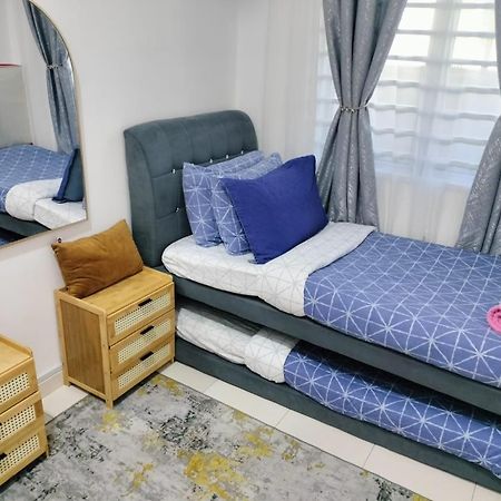 Fazlizasuite Homestay @ Teluk Kemang-Muslim Preferred Port Dickson Kültér fotó