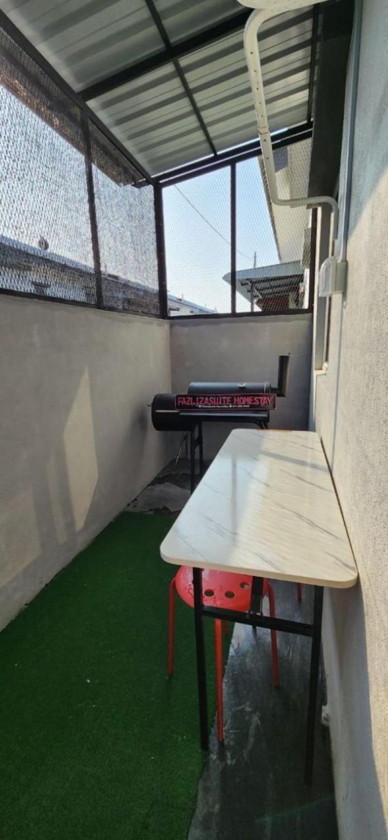 Fazlizasuite Homestay @ Teluk Kemang-Muslim Preferred Port Dickson Kültér fotó