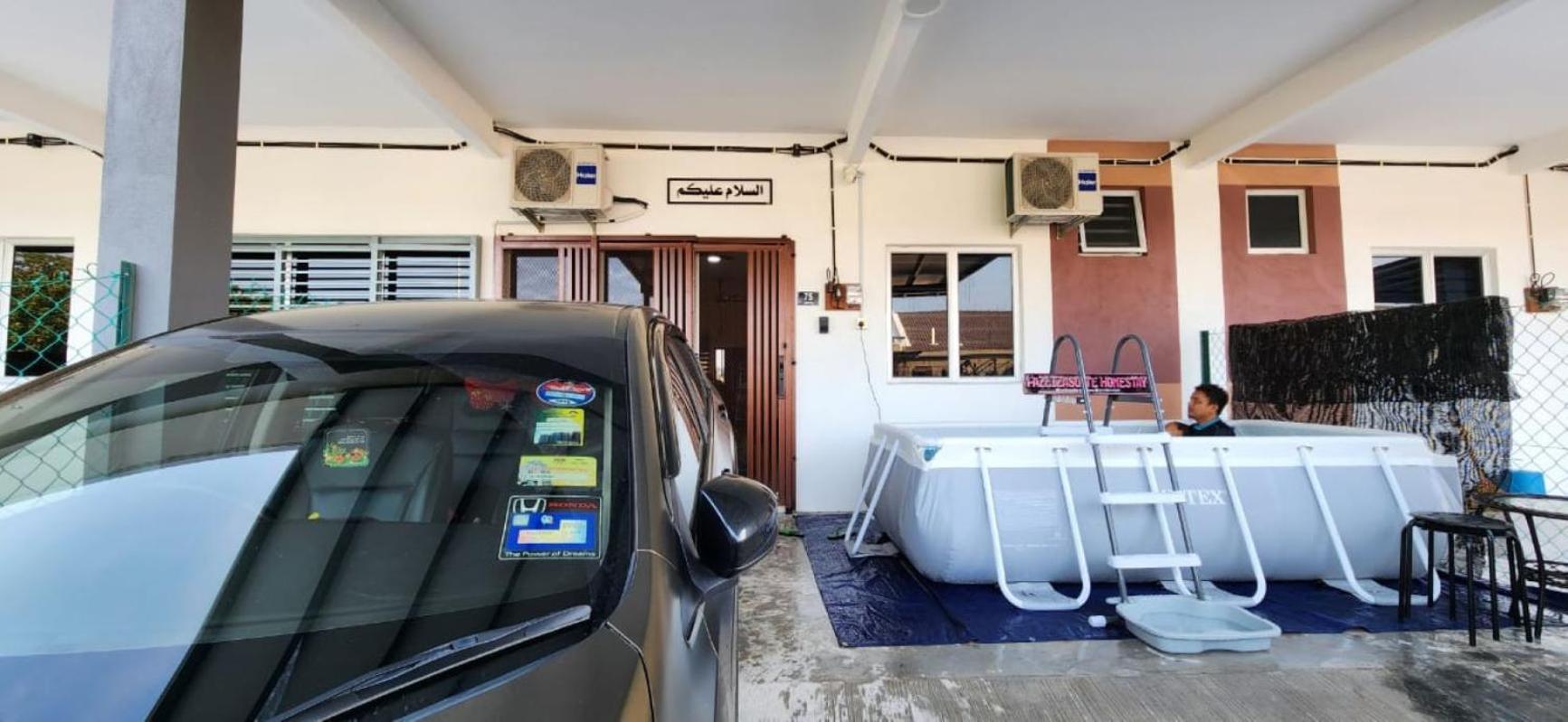 Fazlizasuite Homestay @ Teluk Kemang-Muslim Preferred Port Dickson Kültér fotó