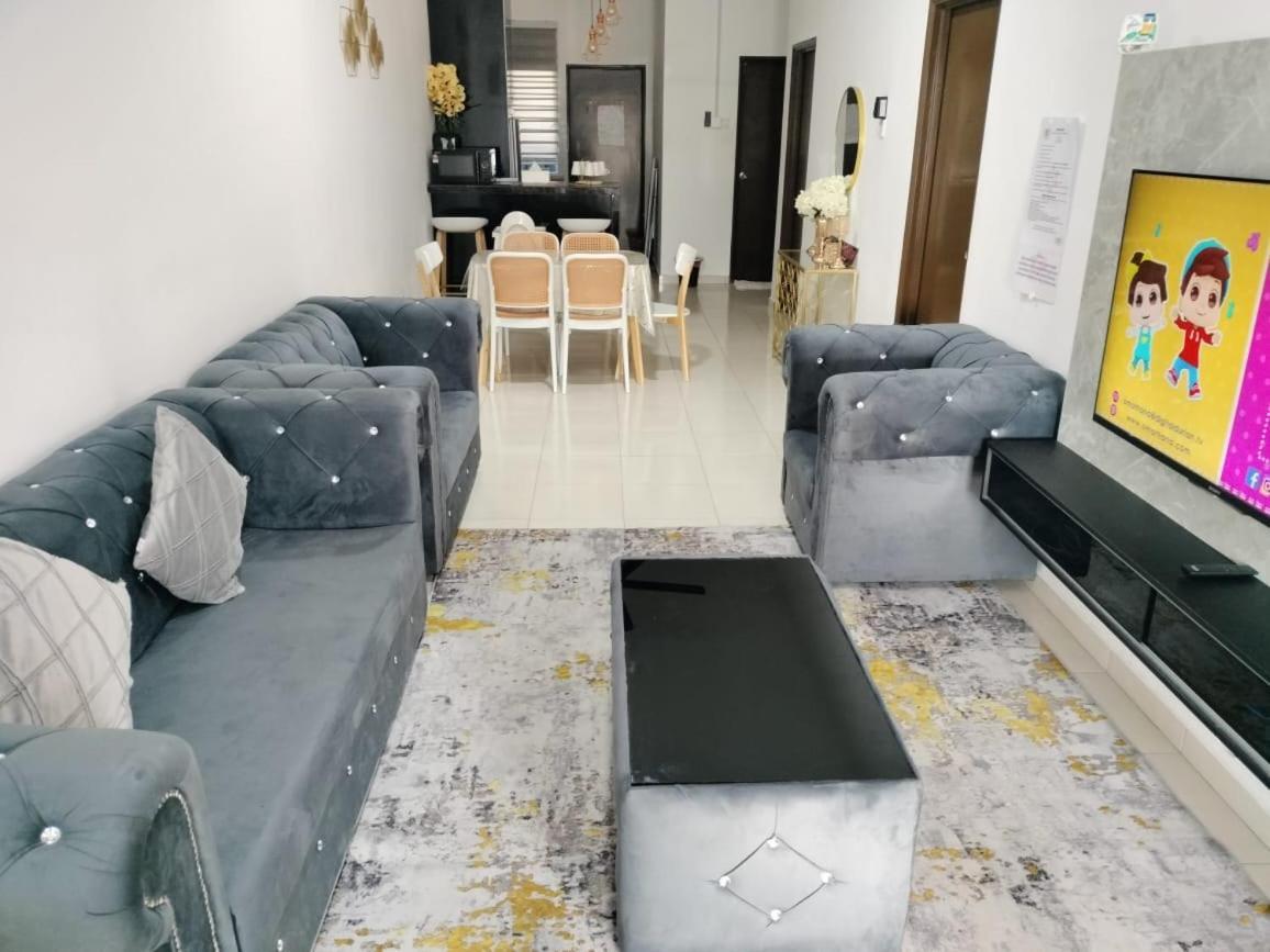 Fazlizasuite Homestay @ Teluk Kemang-Muslim Preferred Port Dickson Kültér fotó